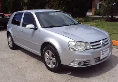 Golf 1.6 8v mi flex completo 2011