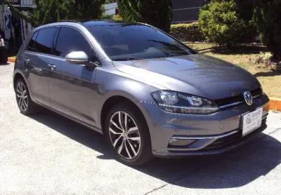 Golf confortline 1.0 tsi 200 128cv c/teto solar 2º dono