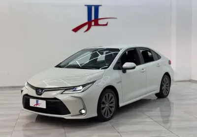 Toyota corolla altis hv 2020