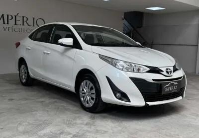 Toyota yaris sedan xl 1.5 live 2021 aut