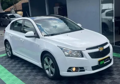 Chevrolet cruze lt hb 2014