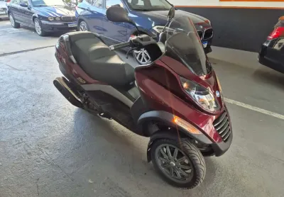 Piaggio mp3 gasolina automático