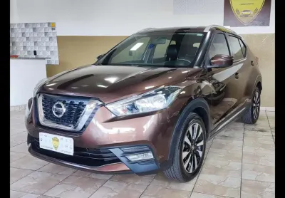 Nissan kicks 1.6 xplay xtronic cvt flexstart 16v 4p