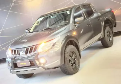 Mitsubishi l200 triton 2.4 gls outdoor 4x4 2023