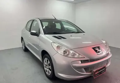 Peugeot 207 xr 1.4 flex 8v 5p