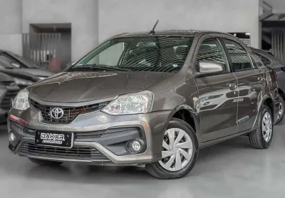  etios sedan xs 1.5 at 2018