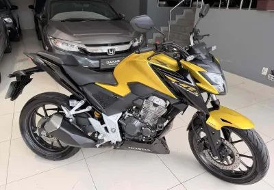 Honda cb 300f twister abs 2024