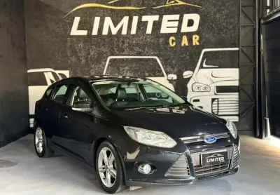 Ford focus se at 2.0hb 2015