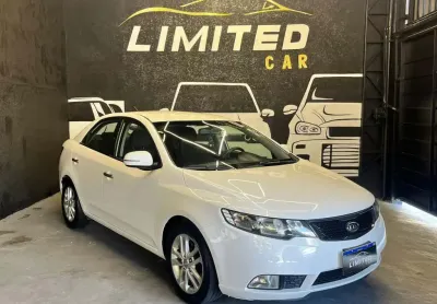 Kia cerato ex3 1.6mtnb 2011
