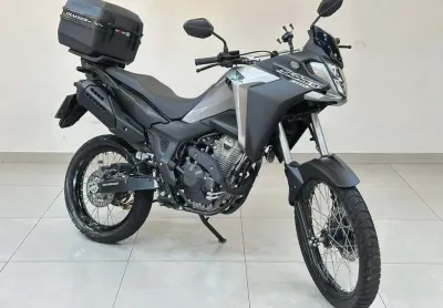 Honda xre 300 sahara 2024