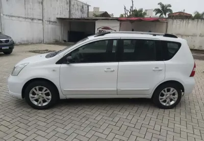 Nissan livina s 1.8 16v flex fuel aut.
