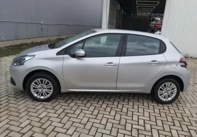Peugeot 208 active pack 1.6 flex 16v 5p aut.