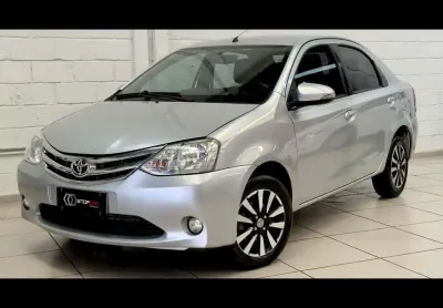 Toyota etios sedan platinum 2016