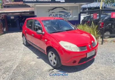 Renault Sandero Expression 1.0 16V 2011 Econômico e Espaçoso