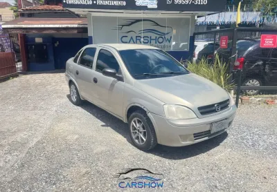 Chevrolet Corsa Sedan 1.0 2004 Econômico, Confiável e Barato