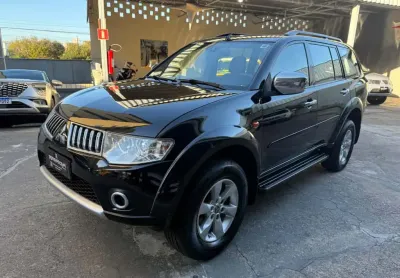 Mitsubishi pajero dakar d 2012