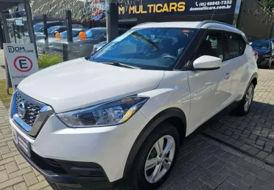 Nissan kicks s mt 2018