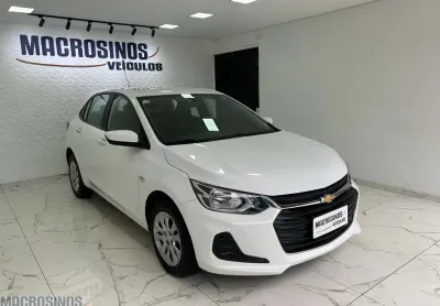 Chevrolet onix hatch lt 1.0 flex 5p mec.  - branca - 2022/2023