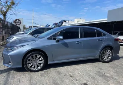 Toyota corolla altis hv 2020
