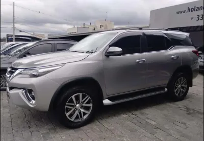 Toyota hilux sw srx 4x4 2018