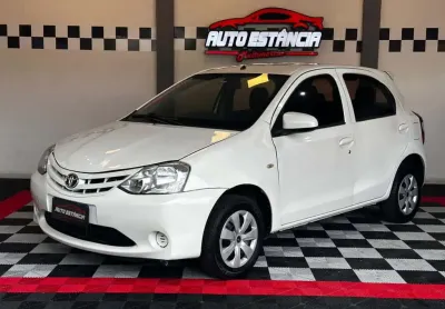 Toyota etios hb x 2016