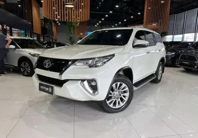 Toyota hilux sw4 2.8 srx 4x4