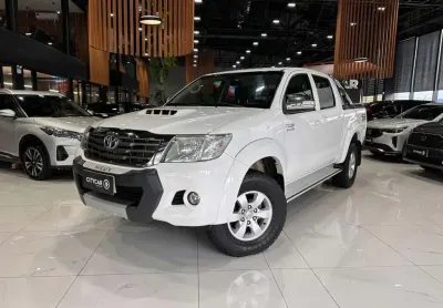 Toyota hilux srv 3.0 turbo diesel 4x4 at