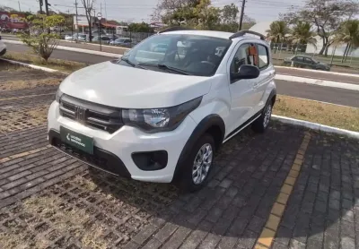 Fiat mobi 2024 1.0 evo flex trekking manual