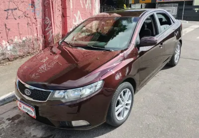 Kia cerato 1.6 2011