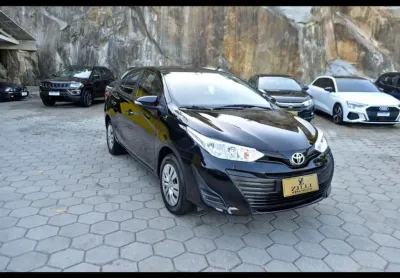 Toyota yaris sedan xl live 1.5 at - preta - 2020/2021