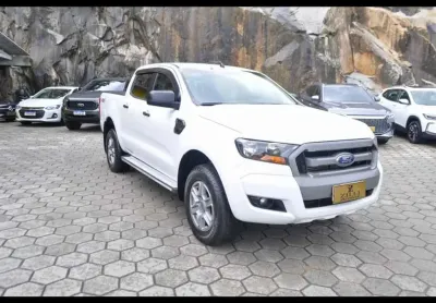 Ford Ranger XLS 2.2 TURBO 4X4 MT  - Branca - 2016/2017