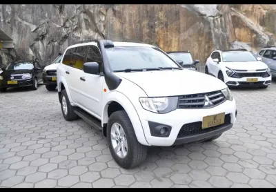 Mitsubishi pajero dakar 3.2 4x4 mt - branca - 2013/2014