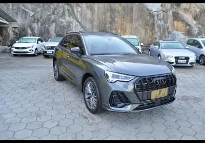 Audi q3 performance black 2.0 tfsi quattro at  - cinza - 2022/2023