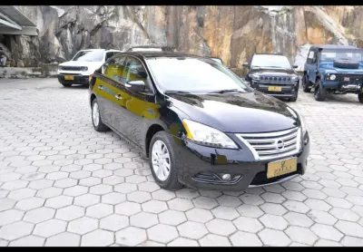 Nissan sentra sv 2.0 at  - preta - 2013/2014