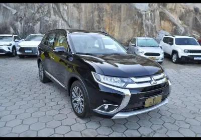 Mitsubishi outlander 2.2 turbo awd at  - preta - 2015/2016