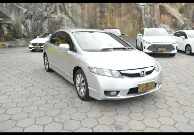 Honda civic lxl 1.8 at  - prata - 2011/2011