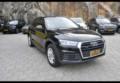 Audi Q5 ATTRACTION 2.0 S-TRONIC QUATTRO AT  - Preta - 2017/2018
