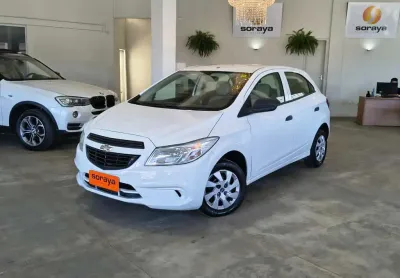 Chevrolet onix hatch ls 1.0 8v flexpower 5p mec.  - branca - 2016/2016