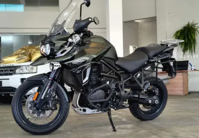 Triumph Tiger 1200 EXPLORER XCA  - Verde - 2016/2017
