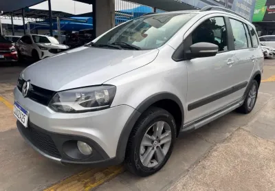 Vw crossfox 1.6 flex  automatica  2011/2012  completo revisado file pneus novos lacrada