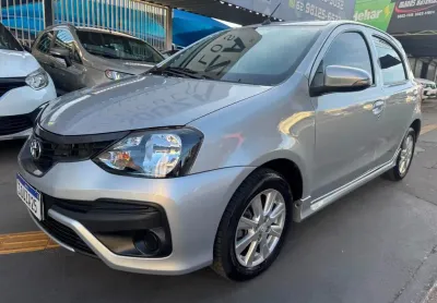 Toyota etios hatch  xs plus  1.5 flex automatico  2019/2020 completo revisado novissimo 