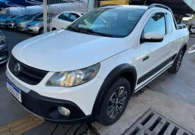 Vw saveiro cross ce 1.6 flex  2012/2013  completa revisada lacrada pneus bons doc em dias  