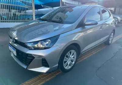 Hyundai hb20 confort 1.0 flex completo 2023/2024  revisado pneus bons 