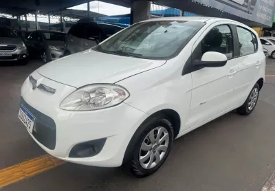 Fiat palio attractive 1.4 evo  flex manual  2015/2015 completo 