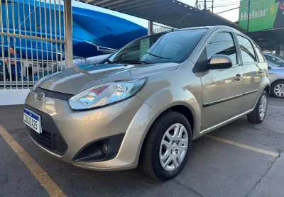 Ford fiesta class 1.6 flex  hatch  manual 2012/2013 completo novissimo ipva pago