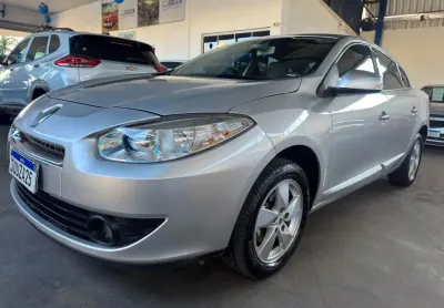 Renault fluence 2.0  flex  automatcia cvt 2013 /2014 completa revisado  lacrado novissima