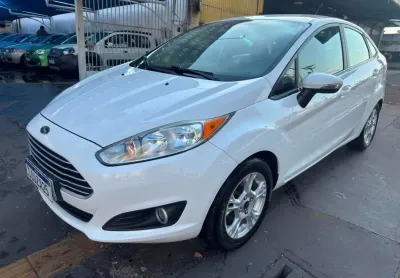 Ford new fiesta sedan  se 1.6 flex automatico 2015/2016 completo revisado lacrado 
