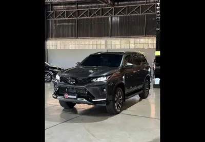 Toyota hilux sw4 2.8 srx diamond 4x4 turbo
