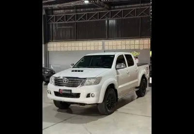 Toyota hilux 3.0 srv 4x4 cd 8v turbo 4p