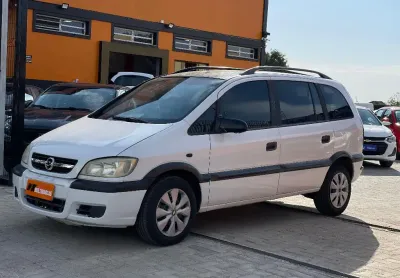 Zafira 2.0 7 lugares * valor no repasse
